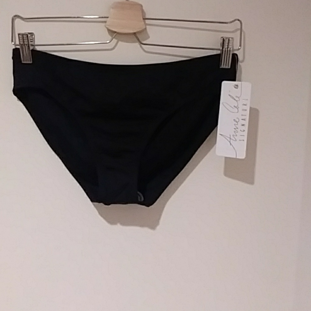 Bikini bottom only